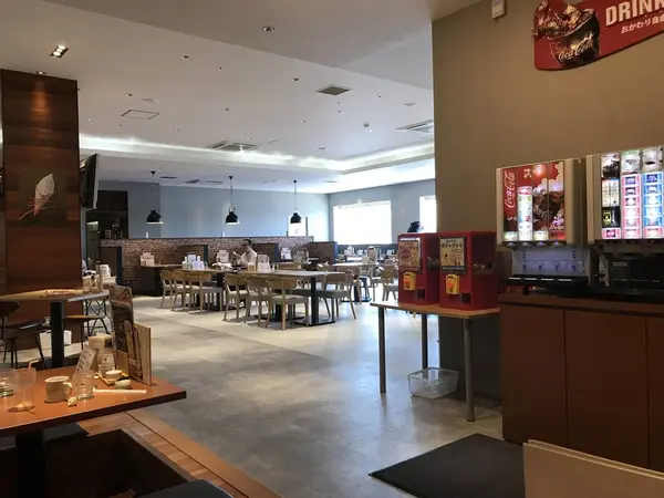 広いレストラン