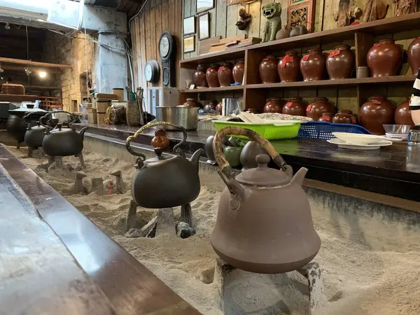 100年以上前の建物のお茶屋