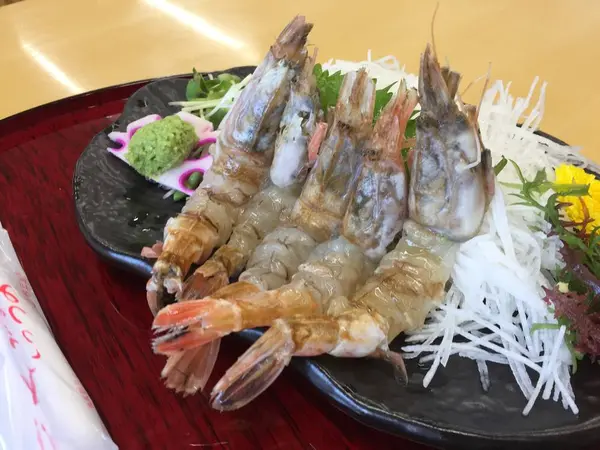 モサエビ刺身