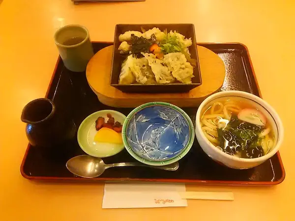 ながさわ道の駅みき店