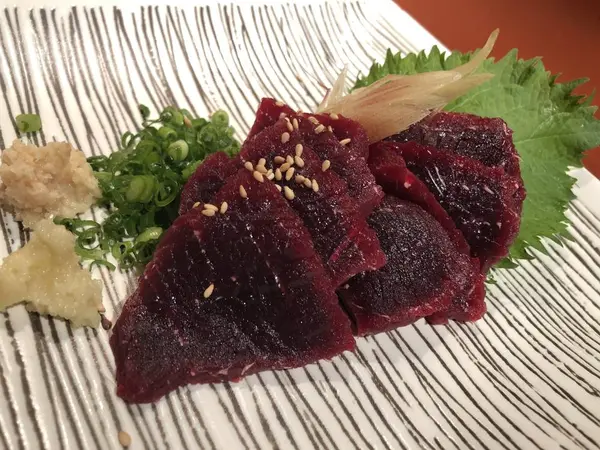 ミンク鯨のお刺身！