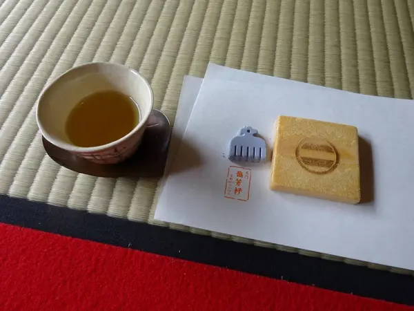 甘茶の花咲く季節には…！