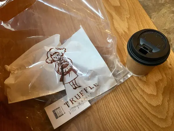 パンと共にコーヒーも