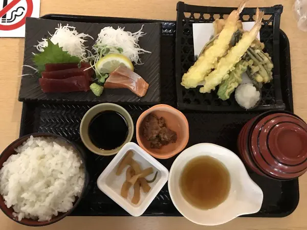 刺身と天ぷら行っちゃいます♪