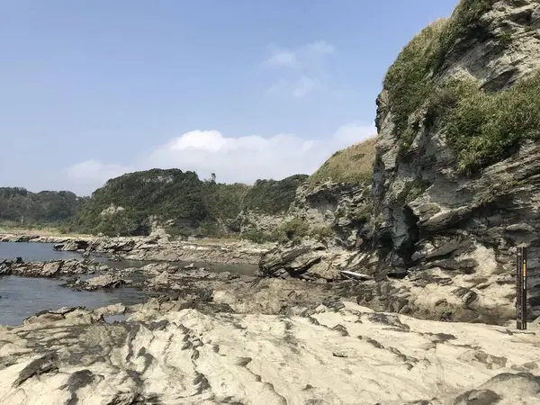 江奈湾も近づいて