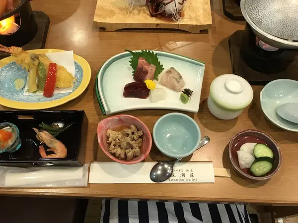 食い切れない程の夕飯
