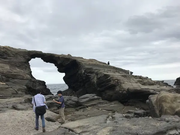 波飛沫が凄いです。