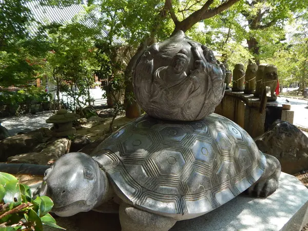 「七福神マニコロ」
