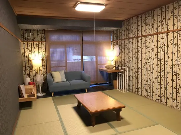 客室には様々なタイプがあり多様な客層に対応