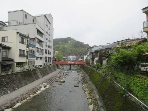春来川