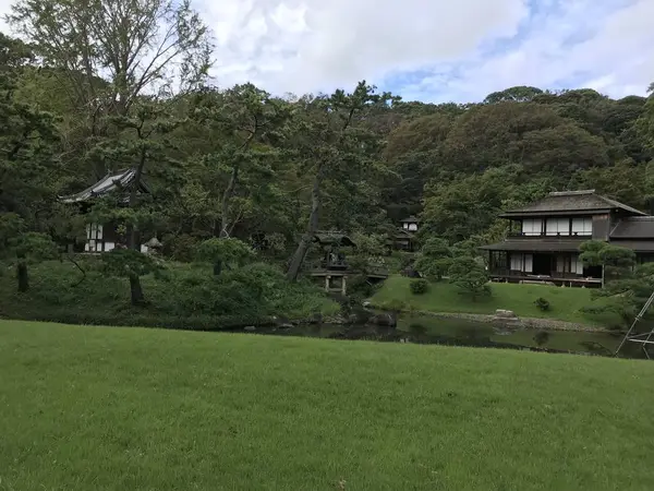先ずは広場的な？