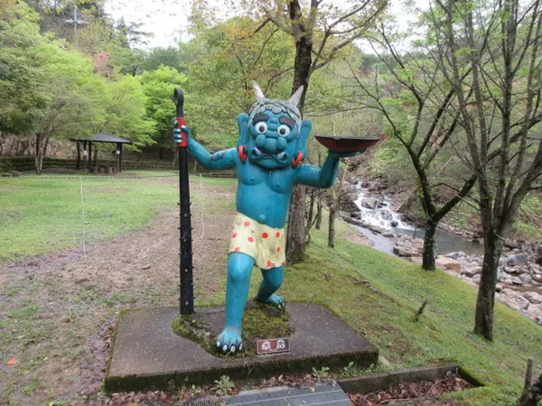 鬼のモニュメント