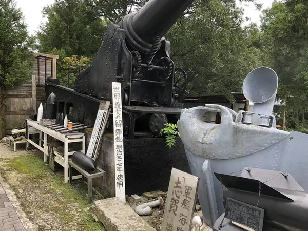 戦争博物館 入場門付近　展示
