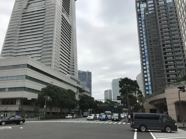 ランドマークタワーですねw