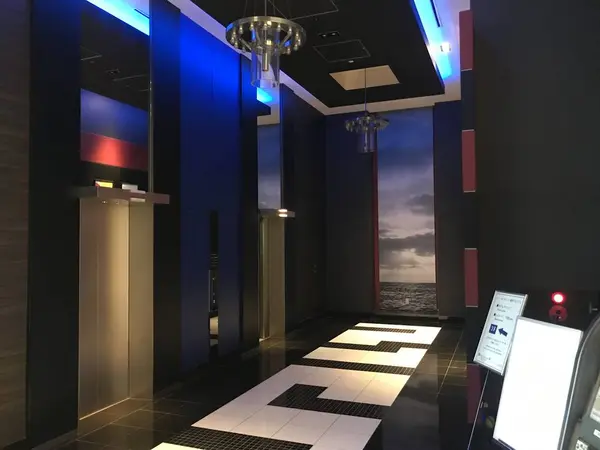 ニューオータニのエレベーターホール