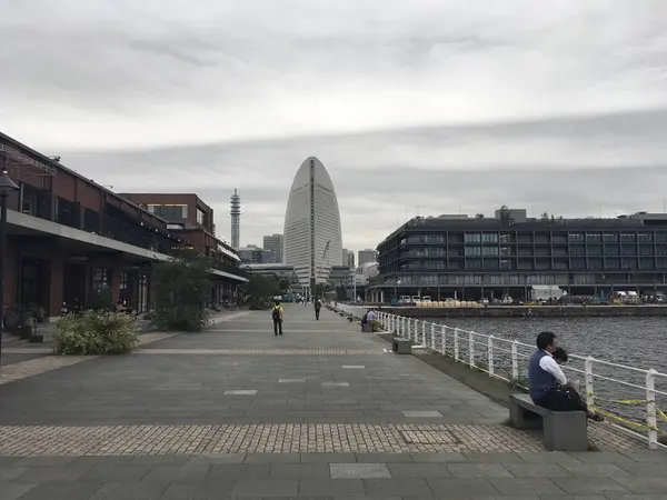 真正面にインターコンチ