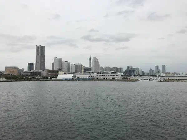 先っちょからのみなとみらい