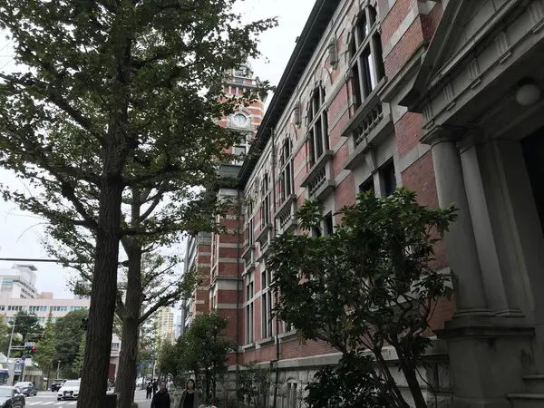 そして出ました。横浜三塔。
