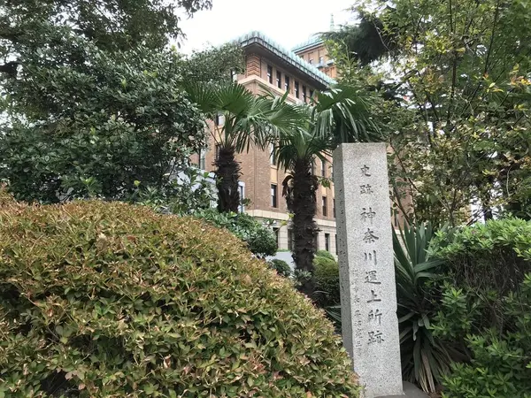 県庁と歴史博物館はゴイスー