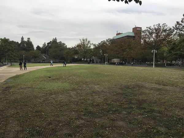 港の見える丘公園へと向かいます。