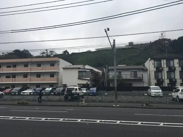 コクリコ坂からを思い出します。