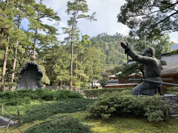 松の参道