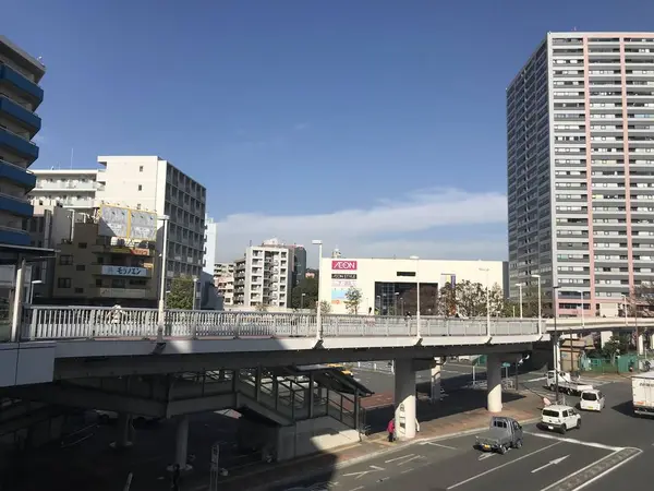 JR東神奈川駅からスタートです。