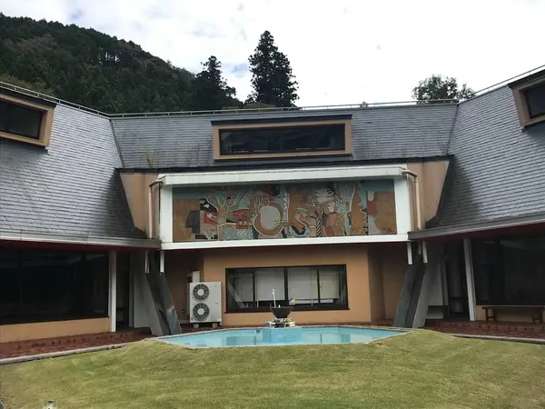 伊豆に所縁の深い作家の資料が充実「伊豆近代文学博物館」