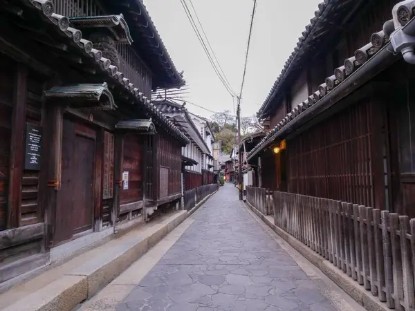 路地