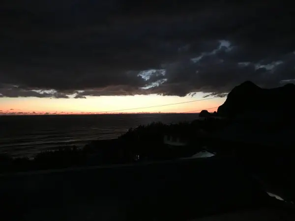 黄昏時はヤバいです。