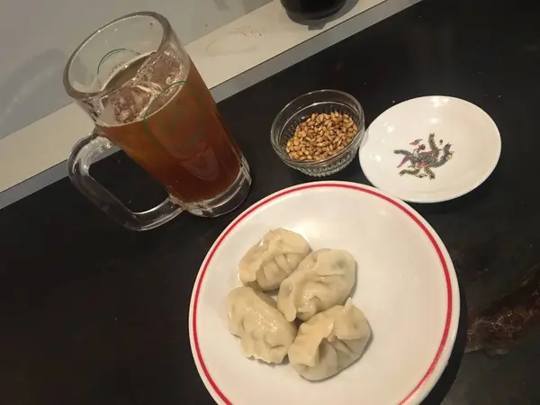 看板メニューの水餃子