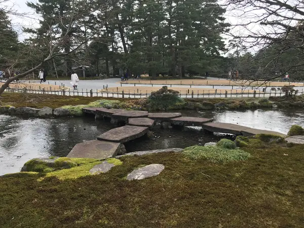 雁行橋