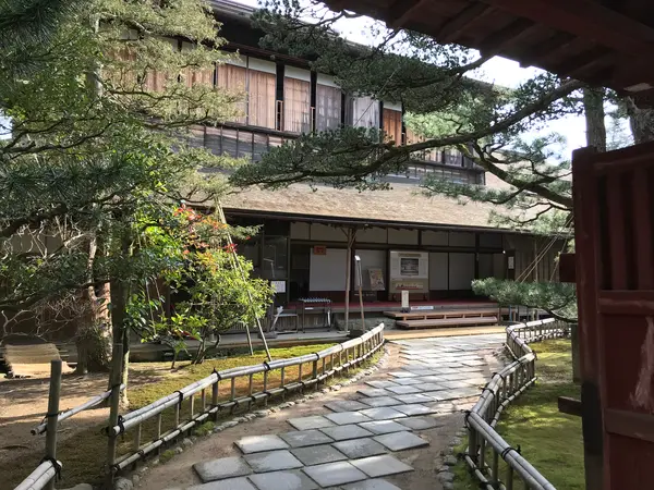 成巽閣