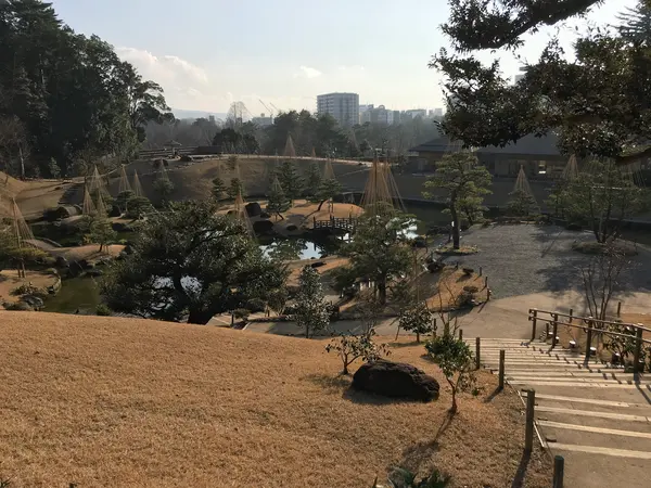 玉泉院丸庭園