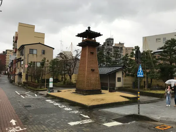 金沢駅に向かいます。