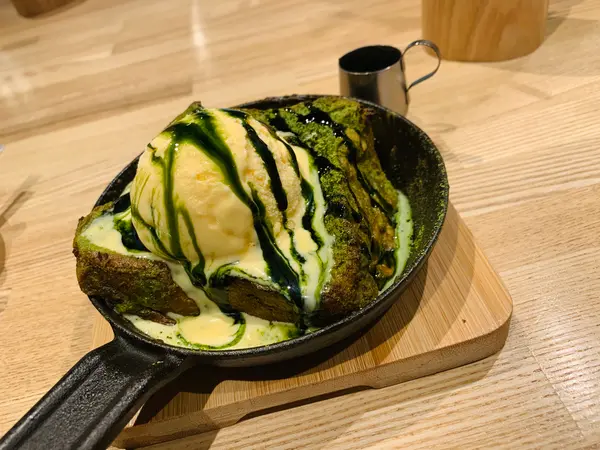 抹茶シロップかけ〜
