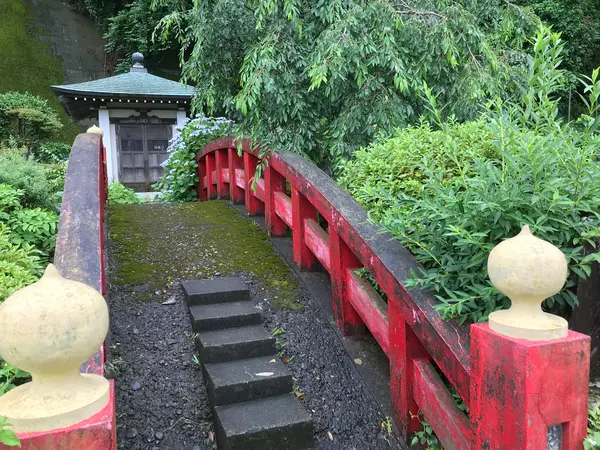 しとどの窟