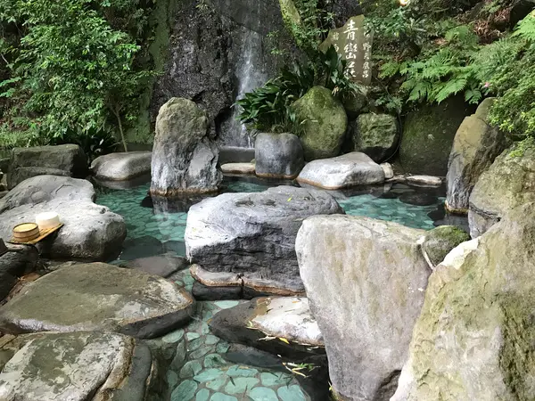 では、仙境野天風呂です。