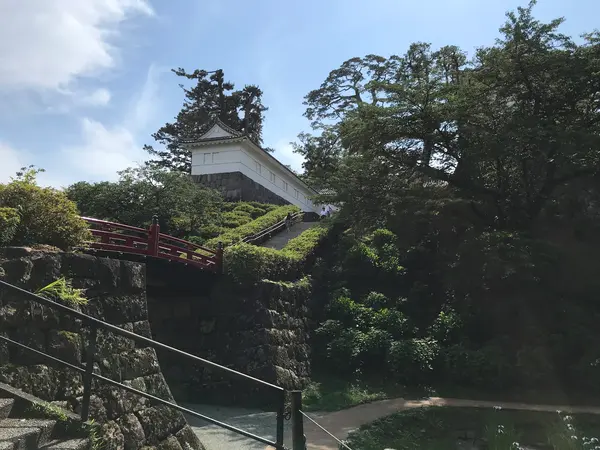 常盤木門に向かいます。