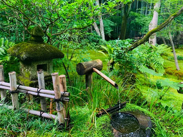 つくばい