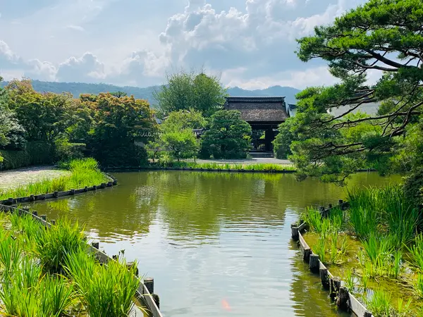 東神苑