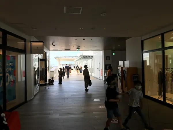 Bブロックへのペデデッキ