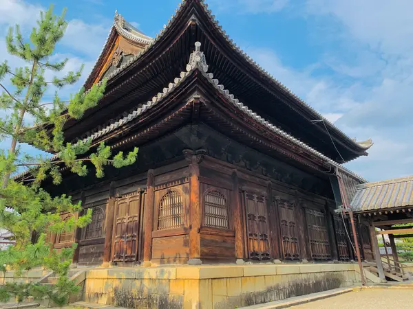 法堂（重要文化財）