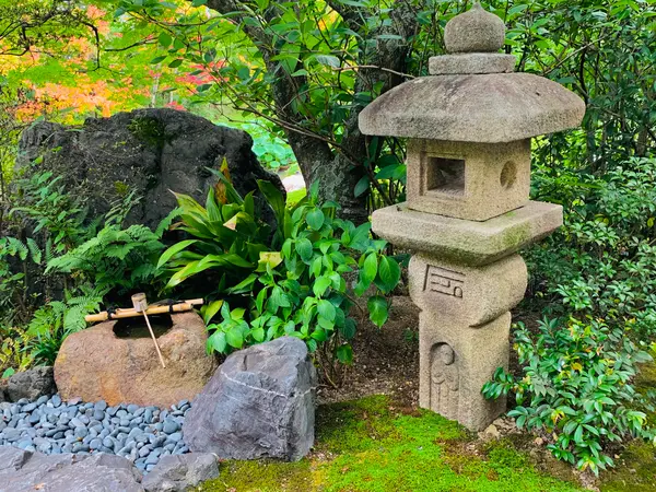 あずまや 横