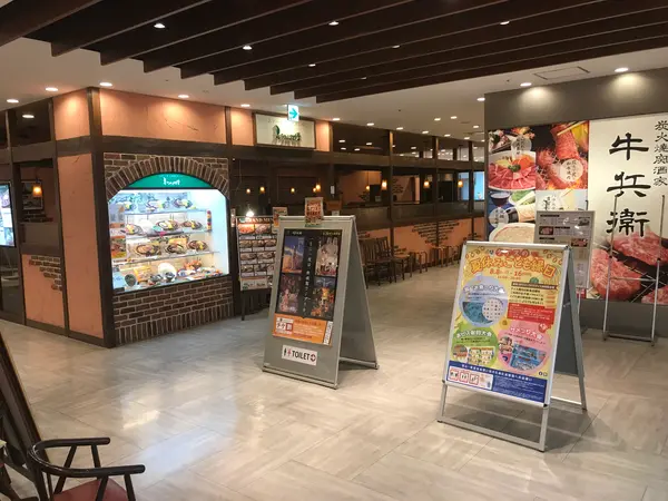 意外にカジュアルなお店も
