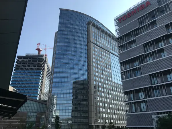 いろいろなビルが出来てます。