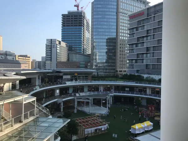 大屋根の階から見下ろすと