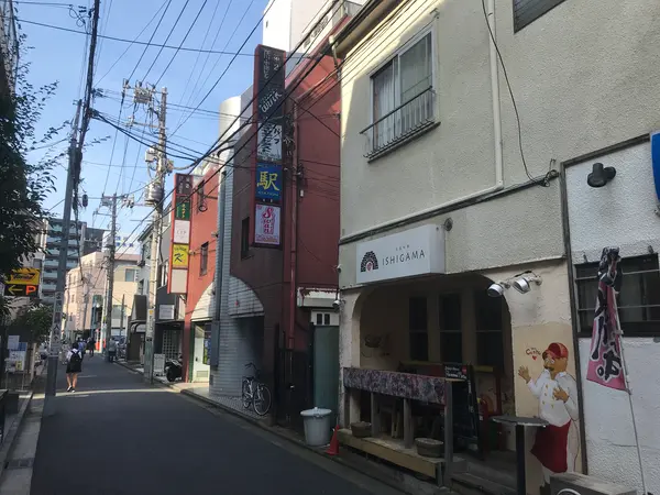 場末感漂う裏通り