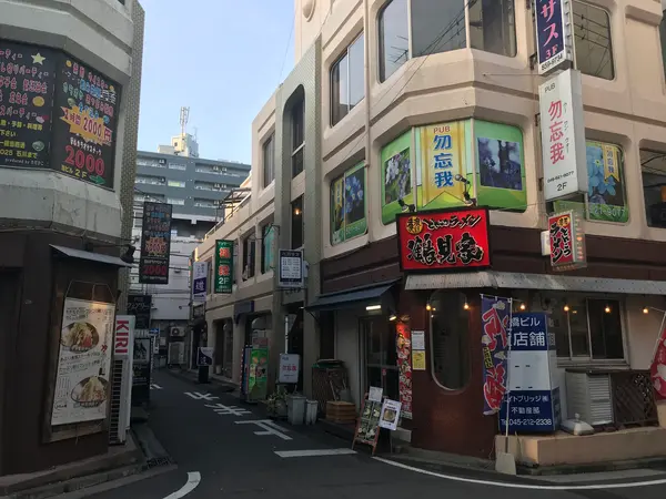 では鶴見の歓楽街を後に