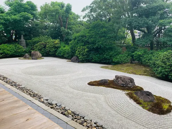 方丈 西側の庭
